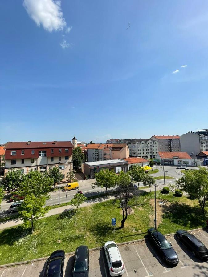 Penny Stan Na Dan Apartment Bijeljina Exterior foto